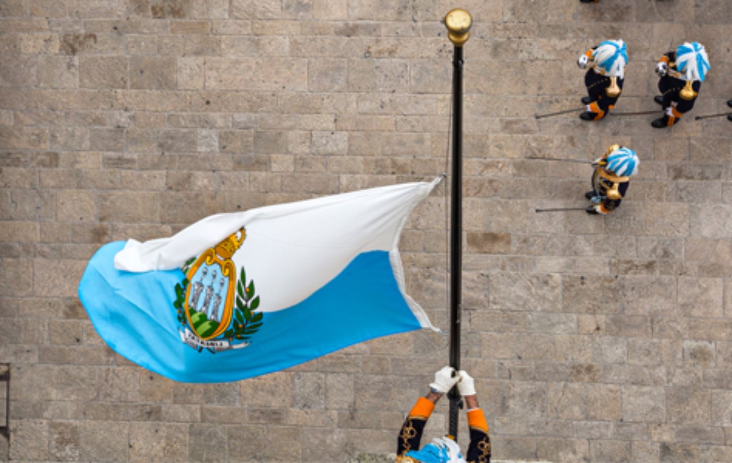 Wappen und Flagge von San Marino