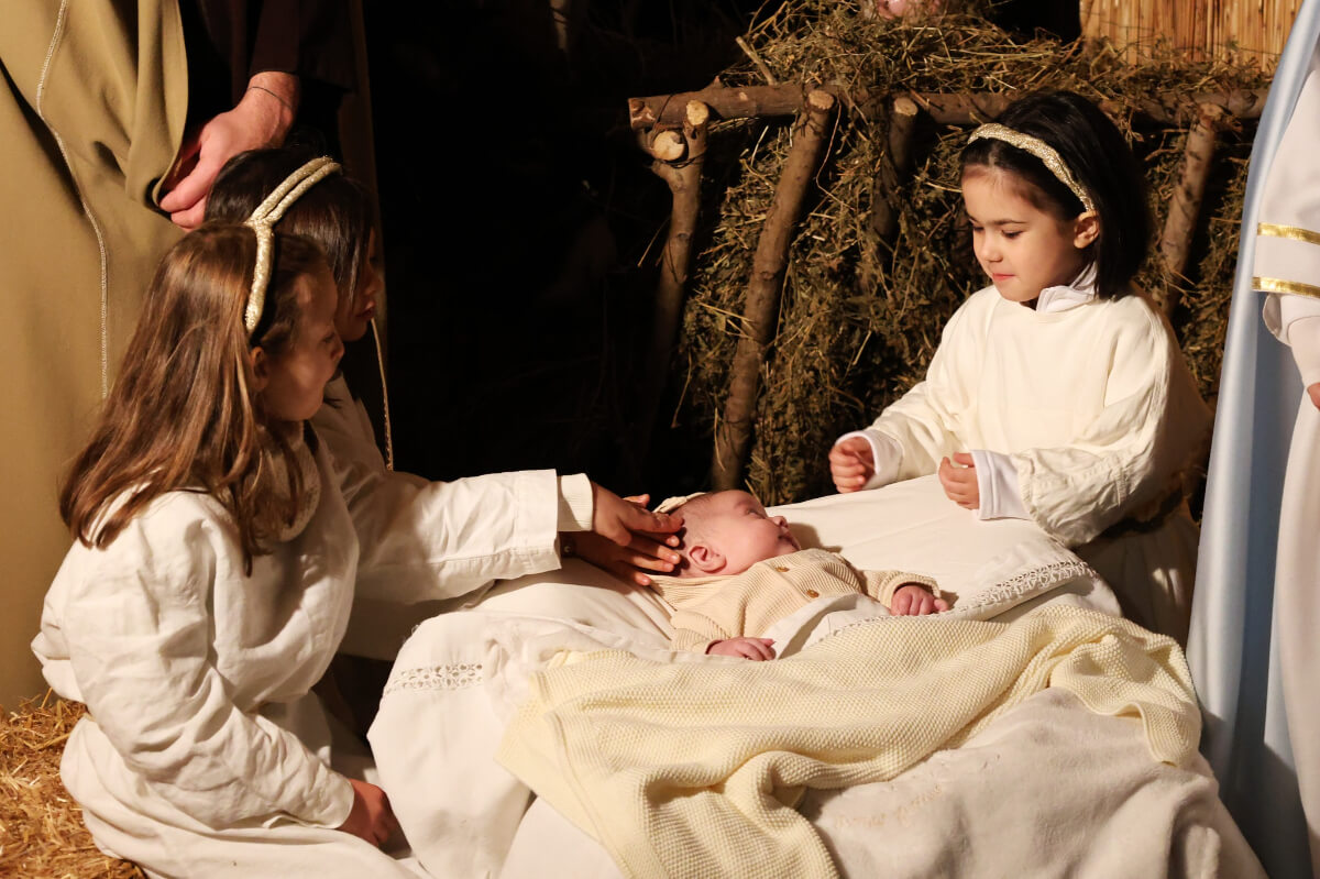 Living Nativity Scene